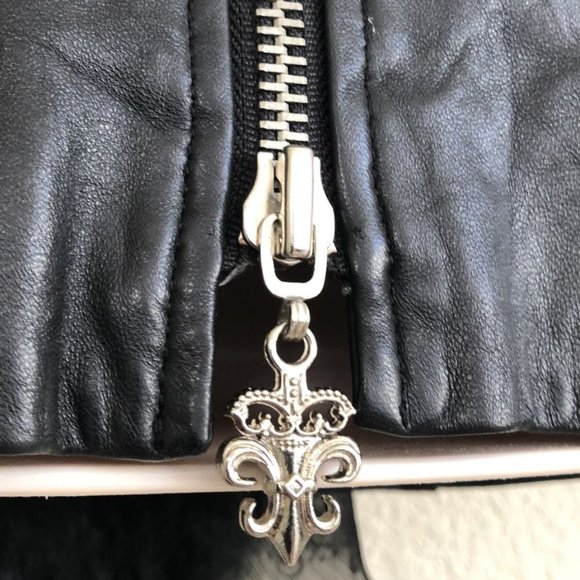 Royal Underground Size XS Leather and Fur Vest - Picture 11 of 16